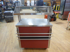 lot 5 image: Randell Serving Table