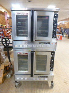 lot 9 image: Blodgett Dual Flow Commercial Double Oven