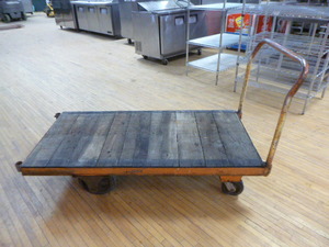 lot 27 image: 4 Wheel Card