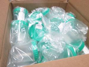 Case of Kendall 4 oz Specimen Conta...