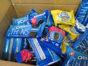 56 ct All Stuf Oreo Variety Pack...