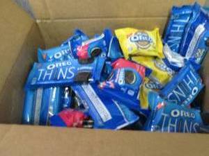 56 ct All Stuf Oreo Variety Pack...