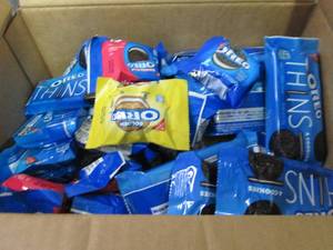56 ct All Stuf Oreo Variety Pack...