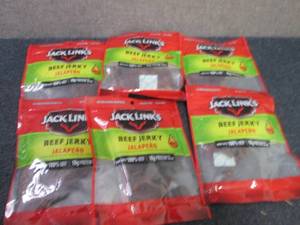 6- 3.25 oz Jack Links Jalapeno Beef...