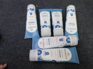 6- 8 oz Honest Soothing Therapy Bod...