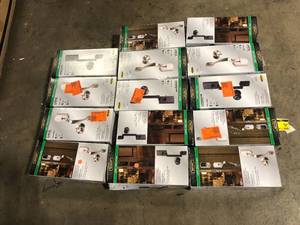 lot 49 image: Lot of Assorted Defiant Entrance Door Handle set with Hartford Interior Knob Costumer Returns See Pics