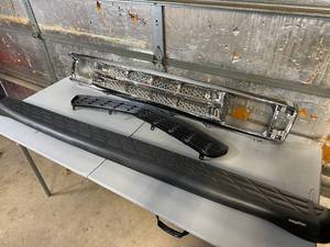 lot 65 image: New Mazda Pickup Grille, Dodge Challenger Grill, 6 ft Bed Rail Caps