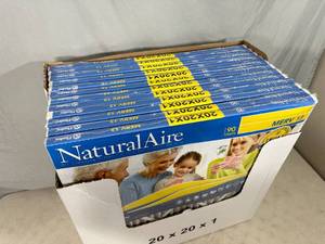 lot 75 image: New Case of 12 Furnace Filters - 20x20x1