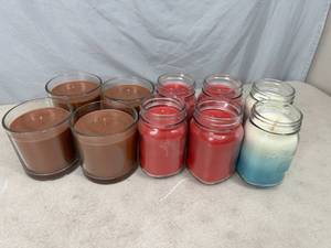 lot 141 image: 10 New Soy Blend Candles