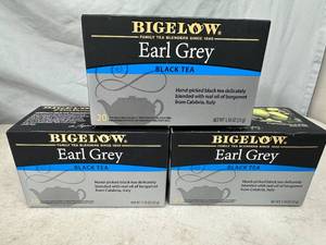 lot 168 image: 60 Tea Bags Bigelow Earl Grey Black Tea