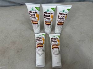 lot 216 image: 5 New Tubes of Miracle Foot Repair Cream