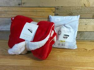 lot 172 image: Solid Plush with Faux Shearling Reverse Throw Blanket - Red & 39x59 Personal Travel Blanket - Rose Gold