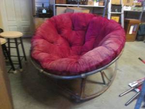 lot 215 image: (BR1) Rattan Papasen Chair That Roc...