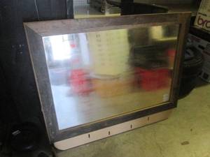 lot 217 image: (F-0) Vintage Wood Framed Mirror - ...