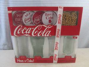 lot 241 image: (G-1) Coca-Cola Assorted Glass Coll...