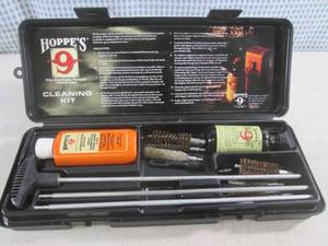 lot 268 image: (EC1) Hopps 9 Gun Cleaning Kit...