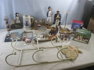 lot 285 image: (EW6) Assorted Decor - See Photos...
