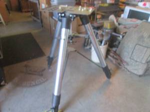 lot 14 image: (EC1) Meade Tripod - Very Large - H...
