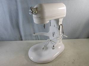 lot 16 image: (CS) KitchenAid Professional 5 Plus...