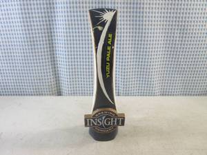 lot 27 image: (EW3) Insight Brewing Company Yuzu ...