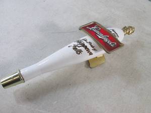 lot 36 image: (EW3) Leinenkugels Original Beer T...