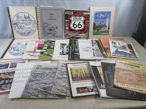 lot 83 image: (CS) Assortment of Vintage Minnesot...