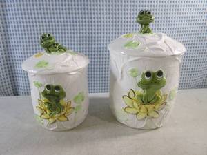 lot 105 image: (FS) Partial Vintage Canister Set S...