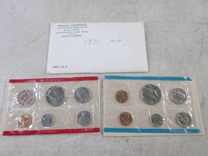 lot 118 image: (CNTR) 1971 United States Bureau Of...