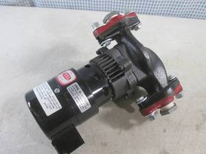 lot 130 image: (CS) Teel Circulating Pump - See Ph...