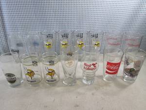 lot 186 image: (EC1) Assorted Collector Glasses Vi...