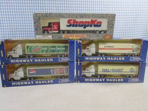 lot 199 image: (BS) 5 18-Wheeler Replica Trucks...