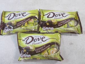 lot 348 image: (B-1) 3 Bags Dove Flowers Caramel &...