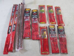 lot 356 image: (EC2) 12 Assorted Jack Links Snacks...