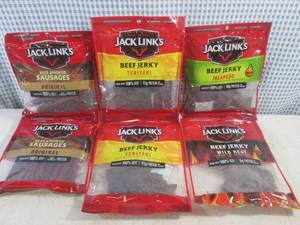 lot 370 image: (B-2) 6 Assorted Bags Jack Links Sn...