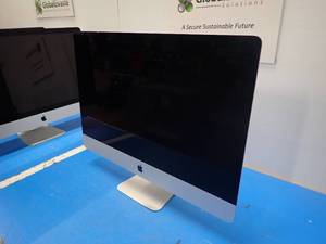 lot 51 image: Apple&nbspiMac 17,1 A1419 AIO PC &nbspINTEL CORE I5-6500 3.2 Ghz  16GB DDR3 SDRAM  1TB HDD  Includes IOS and Power Cable  Chipped top of screen and light scratches on the screen 