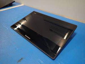 lot 72 image: Lenovo&nbspLT1423pwC 60A3-UAR2-WW LCD  13.3 screen with 1600 x 900 Resolution  No Stylus  Includes USB 3.0 Cable