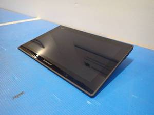 lot 73 image: Lenovo&nbspLT1423pwC 60A3-UAR2-WW LCD  13.3 screen with 1600 x 900 Resolution  No Stylus  Includes USB 3.0 Cable