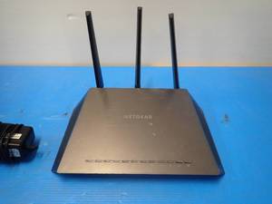 lot 80 image: Netgear&nbspR7000P Network Router  Power adapter included 