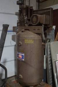 lot 1 image: IMc American compressor