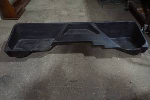 lot 29 image: rear seat organizer
