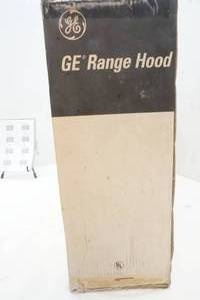 lot 60 image: GE Stove hood
