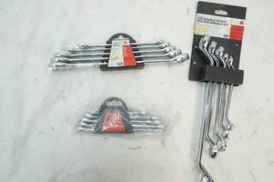 lot 84 image: Wrenches