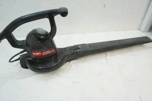 lot 107 image: Toro Leaf blower
