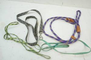 lot 109 image: pet supplies