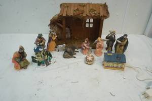 lot 155 image: Manger scene and many parts