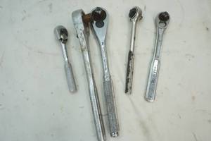 lot 157 image: Craftsman and Forged ratchets