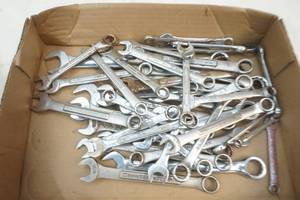 lot 217 image: Wrench lot