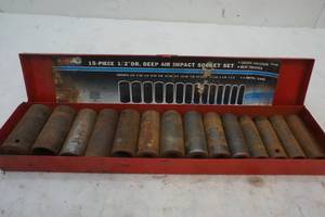 lot 263 image: Grip sockets