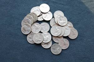 (32) Bicentennial Quarters