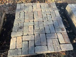 Flint & Co. Brick Street Pavers 2 pallets